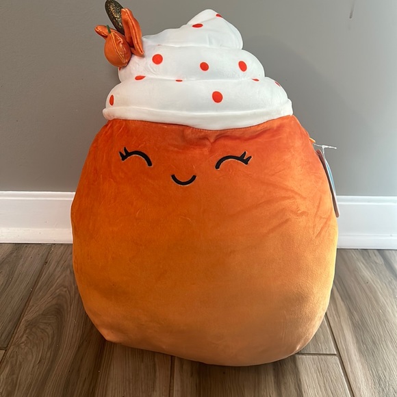 Squishmallow Kendla (large) pumpkin spiced latte - Picture 1 of 2